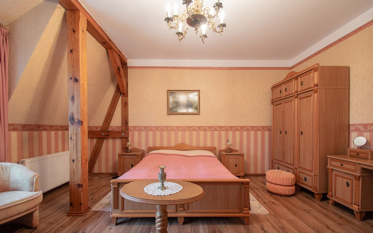 Dworek / dwa budynki z parkiem / hotel + sale - Widok 4