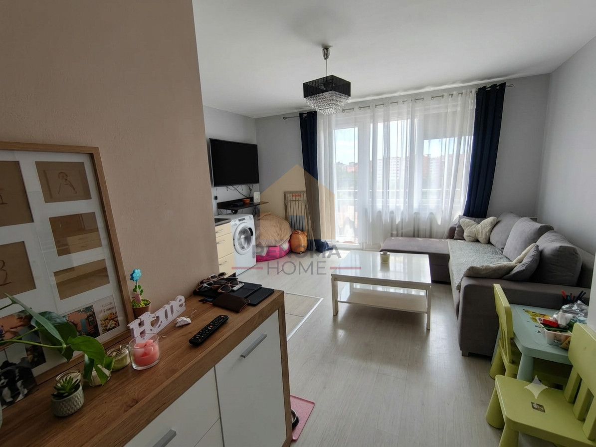 Stare Miasto-2 pok- 34,7m- 3 piętro - Widok 2