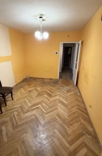 3 pokojowe mieszkanie do remontu - Widok 3