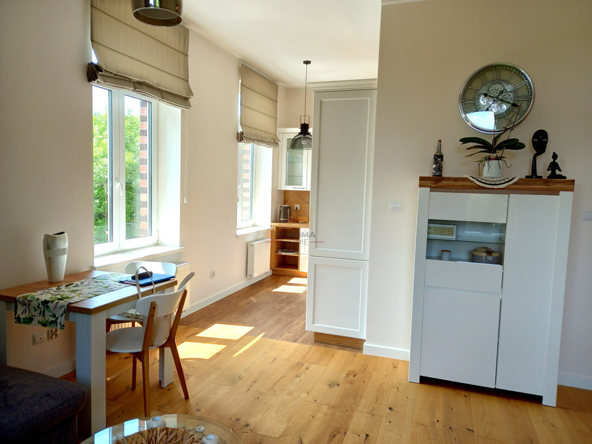 Apartment in Świdnica, Osiedle Młodych - Więcej